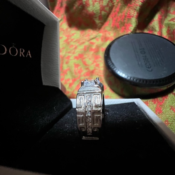 Men’s diamond ring - Picture 4 of 8